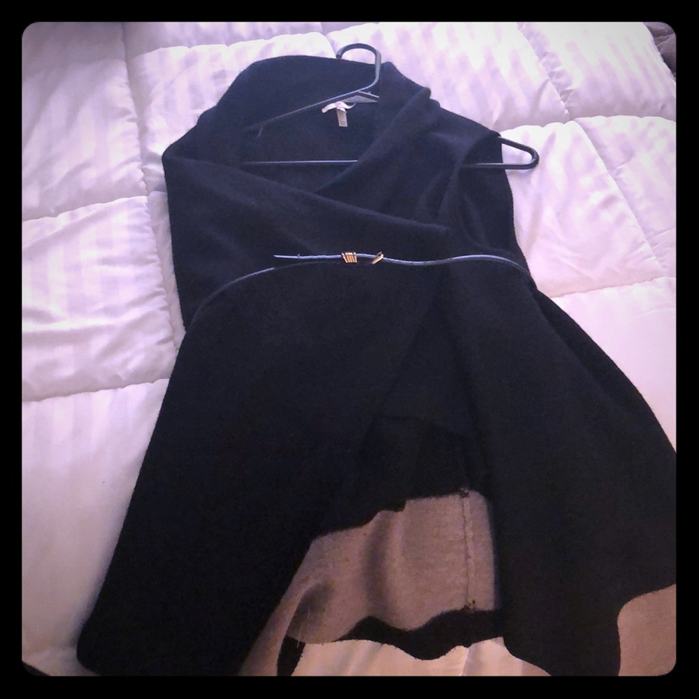 Wrap sweater vest with belt